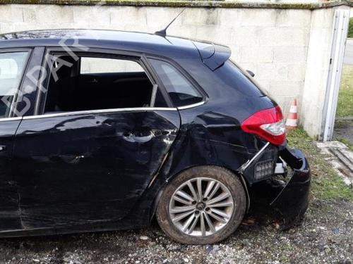 Intercooler CITROËN C4 II (NC_) 1.6 HDi 110 | BP24765433M30  - Image 9