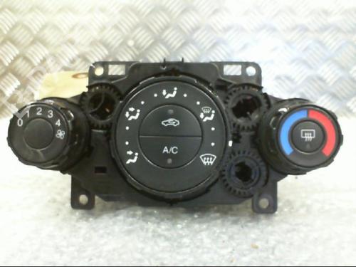 Used Climate control FORD FIESTA VI (CB1, CCN) 1.4 TDCi (68 hp) 24742905