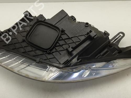 Used Right headlight Right headlight 32221865 32221865