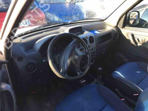 Front right lock PEUGEOT PARTNER Box Body/MPV (5_, G_) 1.9 D | BP24744201C97