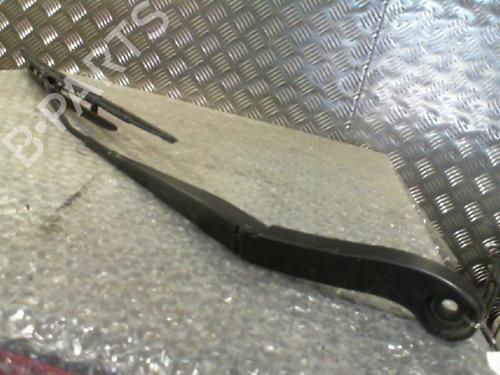 Used Front windshield wiper arm CITROËN JUMPY II Van 2.0 HDi 125 (128 hp) 24766499