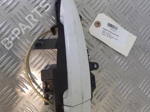 Used Front right exterior door handle BMW 1 (E81) 116 i (122 hp) 24742194