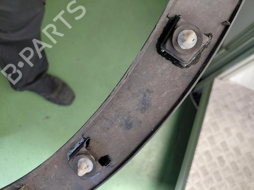 Used Front right wheel arch trim Front right wheel arch trim 39178829 39178829