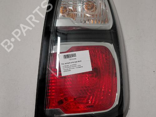hjre-baglygte-citroen-c3-picasso-sh_-2008-38229622 main image