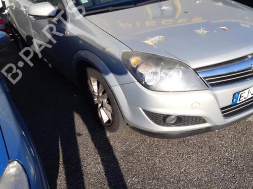 Cockpit OPEL ASTRA H (A04) 1.9 CDTI (L48) | BP24745379C47 