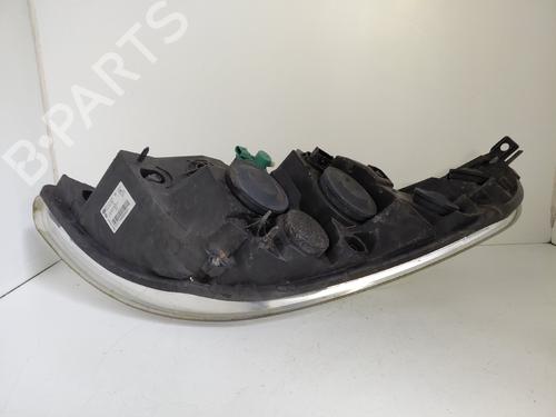 Used Right headlight Right headlight RENAULT MASTER III Van (FV) 2.3 dCi 165 RWD (FV0P, FV0U, FV10, FV12, FV1E) (163 hp) 35779626 35779626