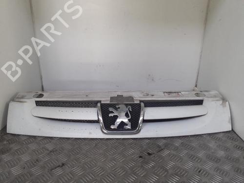 Used Grille PEUGEOT PARTNER Box Body/MPV (5_, G_) 1.6 HDi 75 (75 hp) 24749406
