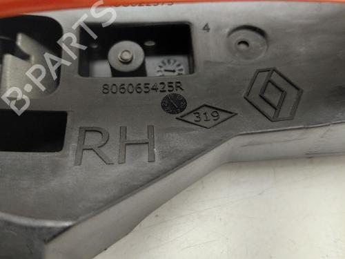 front-right-exterior-door-handle-renault-clio-v-b7_-2019-36873584 main image