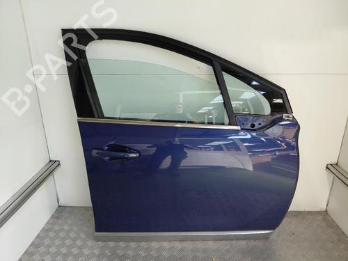 Used Right front door Right front door 38561135 38561135