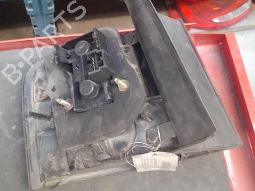 Used Right tailgate light Right tailgate light FIAT STILO Multi Wagon (192_) 1.9 JTD (115 hp) 24748034 24748034