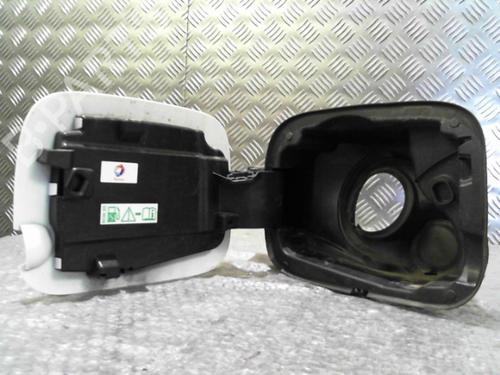 fuel-flap-citroen-c3-iii-sx-2016-24745366 main image