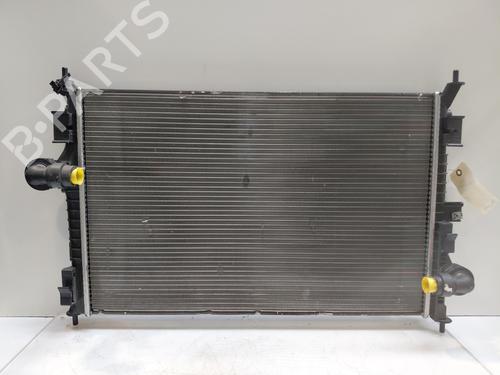 Used Water radiator Water radiator PEUGEOT 308 SW III (FC_, FJ_, FR_, F4_, FN_) PureTech 130 (FRHNSL, FRHNST) (131 hp) 31097175 31097175