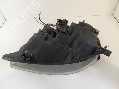 Right headlight RENAULT CLIO II (BB_, CB_) 1.5 dCi (B/CB07) | BP29303567C29 