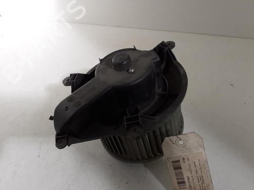 Used Heater blower motor RENAULT LAGUNA I (B56_, 556_) 2.2 dT (B569) (113 hp) 24768084