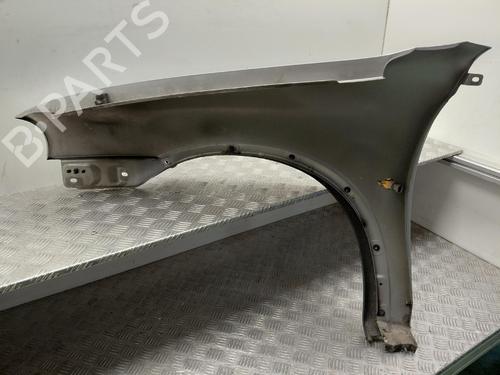 Used Right front fenders Right front fenders 37169165 37169165