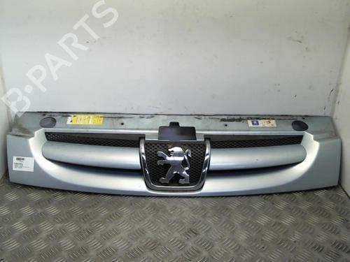 Used Grille Grille PEUGEOT PARTNER MPV (5_, G_) 2.0 HDI (90 hp) 24749199 24749199