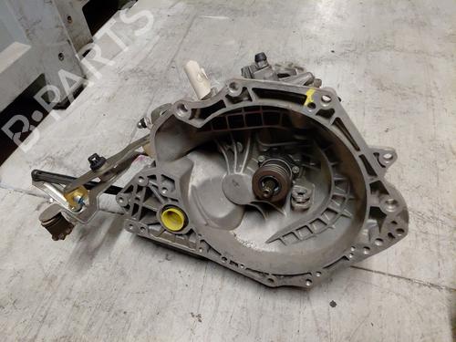 Used Gearbox OPEL CORSA C (X01) 1.2 (F08, F68) (75 hp) 24770068
