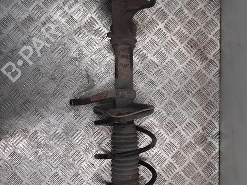 Used Right front steering knuckle PEUGEOT 106 II (1A_, 1C_) 1.1 i (60 hp) 24758886