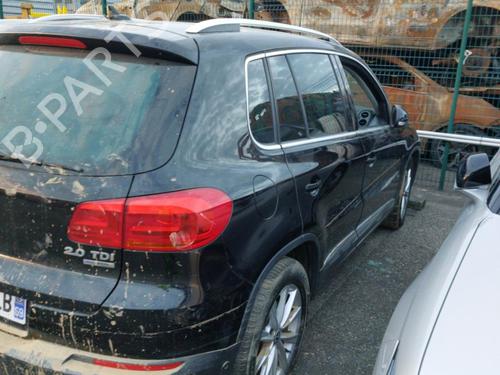 Left tailgate light VW TIGUAN (5N_) 2.0 TDI | BP24764376C79  - Image 5