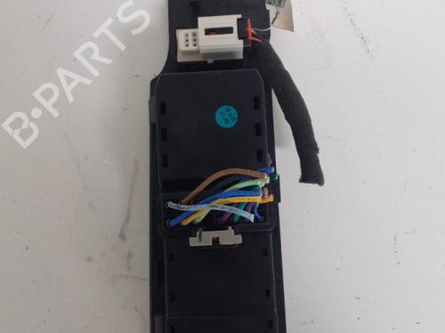 Used Switch CHEVROLET CAPTIVA (C100, C140) 2.2 D 4WD (184 hp) 24761261