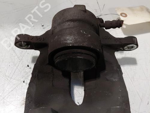Used Right front brake caliper Right front brake caliper PEUGEOT 2008 II (UD_, US_, UY_, UJ_, UR_, UC_) 1.2 PureTech 130 (USHNS, URHNS) (130 hp) 30612371 30612371