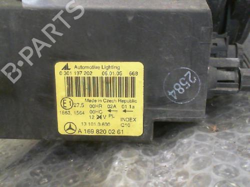 Used Right headlight Right headlight MERCEDES-BENZ A-CLASS (W169) A 180 CDI (169.007, 169.307) (109 hp) 24754545 24754545