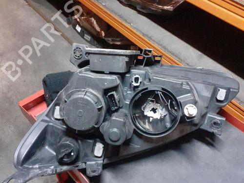 Used Right headlight Right headlight CITROËN C5 I Break (DE_) 2.2 HDi (DE4HXB, DE4HXE) (133 hp) 24758690 24758690