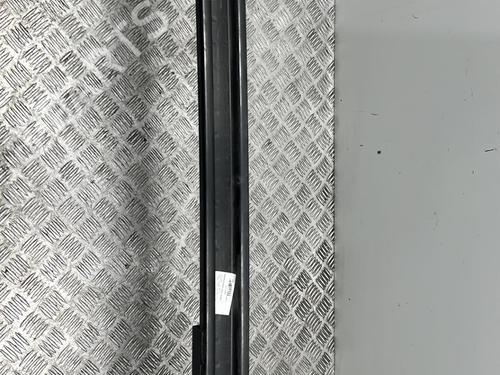 Used Front bumper reinforcement PEUGEOT 5008 (0U_, 0E_) 2.0 HDi 150 / BlueHDi 150 (150 hp) 24751655