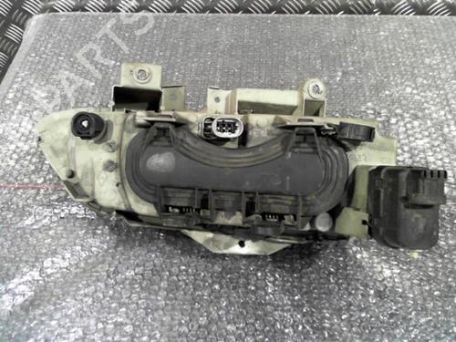 Left headlight RENAULT ESPACE III (JE0_) 2.2 12V TD (JE0E, JE0H, JE0P) | BP25263038C28 