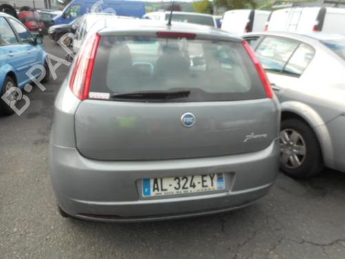 Reverse light FIAT GRANDE PUNTO (199_) 1.3 D Multijet | BP24770281C36 - Image 3