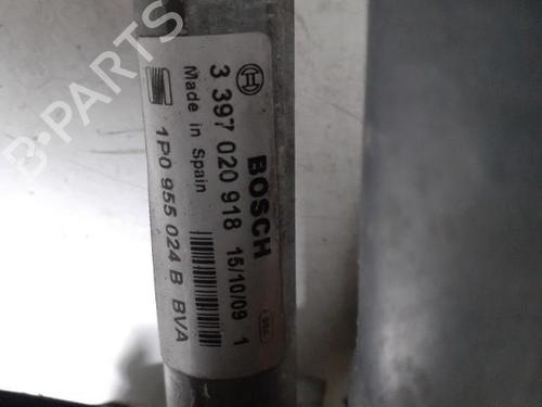 Used Front wiper motor SEAT LEON (1P1) 1.9 TDI (105 hp) 24760834