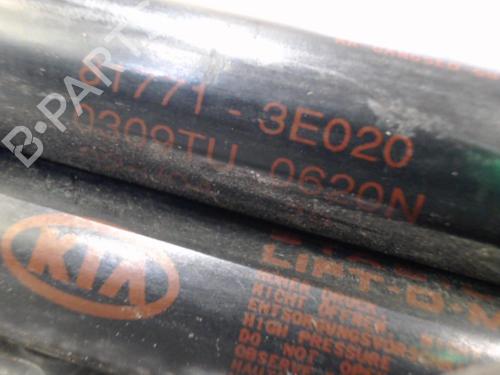 Used Tailgate lift support KIA SORENTO I (JC) 2.5 CRDi 4WD (140 hp) 24765337