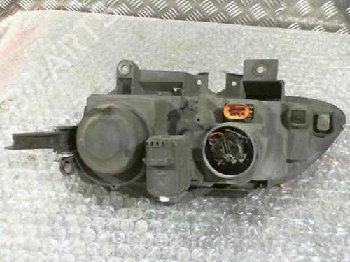 Right headlight RENAULT ESPACE III (JE0_) 2.2 dCi (JE0K) | BP25263092C29 