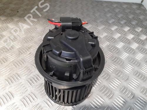 Heater blower motor PEUGEOT 208 I (CA_, CC_) 1.6 HDi | BP24742204M62