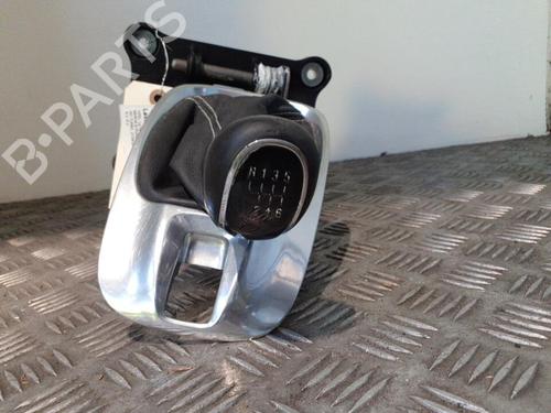 Used Gear lever OPEL MERIVA B MPV (S10) 1.7 CDTI (75) (110 hp) 24756737