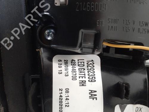 Used Right tailgate light Right tailgate light OPEL ZAFIRA TOURER C (P12) 1.4 (75) (140 hp) 24741045 24741045