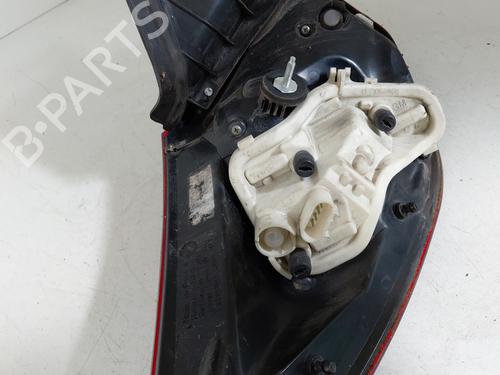 right-taillight-opel-astra-h-a04-2004-2005-2006-2007-2008-2009-2010-2011-2012-2013-2014-31603853 main image