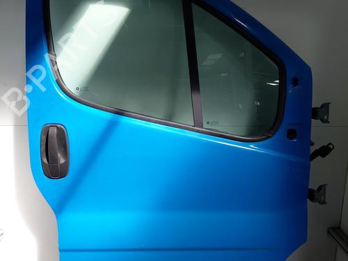 Used Right front door RENAULT TRAFIC II Bus (JL) 2.0 dCi 90 (JL00, JL01, JL0H, JL0M, JL0P, JL0S) (90 hp) 27830999