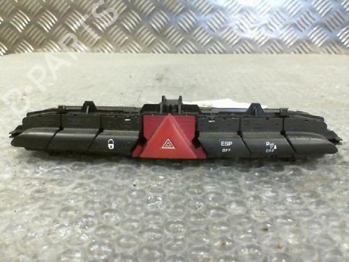 Used Warning switch PEUGEOT 308 I (4A_, 4C_) 1.6 HDi (109 hp) 24742948