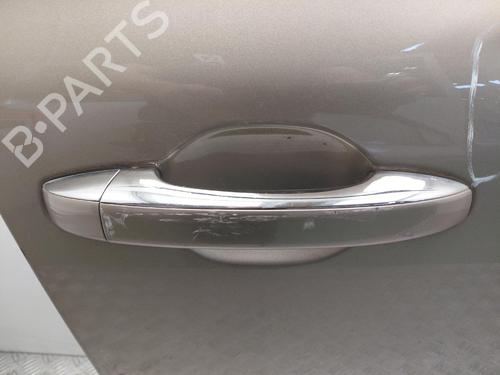right-front-door-renault-megane-iv-hatchback-b9amn_-2015-39980337 main image