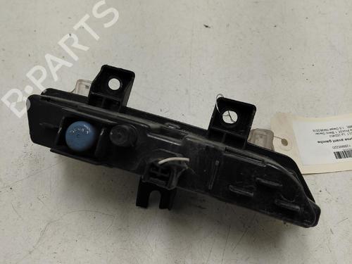 Used Left daytime light Left daytime light 37707606 37707606