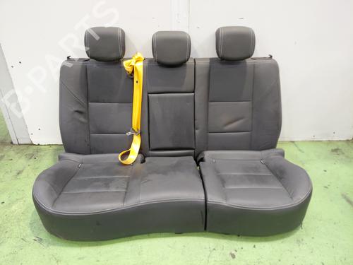Asientos traseiros Asientos traseiros RENAULT MEGANE III Coupe (DZ0/1_) 2.0 R.S. (265 hp) 34471763 34471763