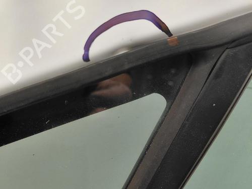 Used Left front door Left front door TOYOTA YARIS (_P13_) 1.5 Hybrid (NHP130_, NHP130) (101 hp) 39743522 39743522