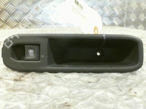 Used Right rear window switch Right rear window switch DACIA DUSTER (HM_) [2017-2026] 24755116 24755116