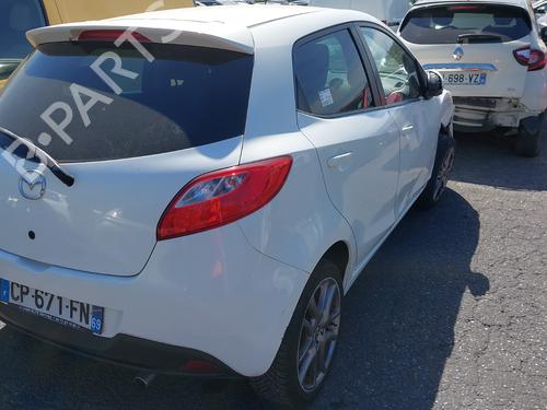Right headlight MAZDA 2 (DE_, DH_) 1.3 MZR (DE3FS) | BP30692397C29 - Image 5
