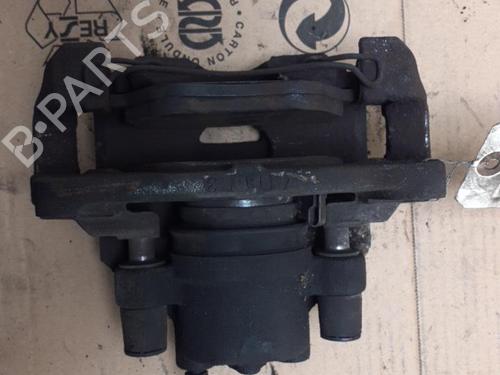 Used Right front brake caliper Right front brake caliper TOYOTA YARIS (_P9_) 1.4 D-4D (NLP90_, NLP90R) (90 hp) 31200444 31200444