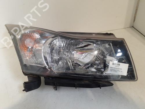 Right headlight CHEVROLET CRUZE Hatchback (J305) 2.0 CDI | BP24753400C29 - Image 3