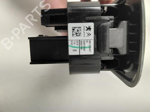 Left front window switch CITROËN C3 II (SC_) 1.2 VTi 82 | BP39905068I27 - Image 2