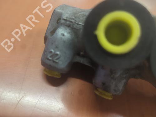 Used Brake master cylinder Brake master cylinder PEUGEOT 207 (WA_, WC_) 1.4 HDi (68 hp) 24769225 24769225