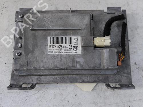 Used Display monitor Display monitor PEUGEOT 208 I (CA_, CC_) 1.5 BlueHDI 100 (102 hp) 39698116 39698116